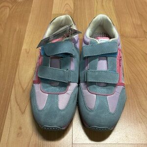 KangaROOS 🦘 Kids Sneakers